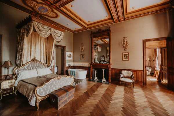 MME ROCHEFAUCOULD SUITE - 3 guests